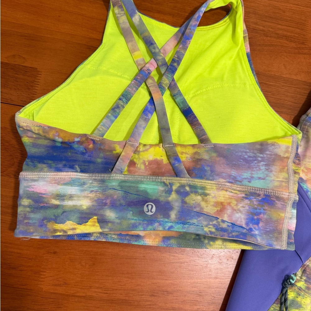 Colorful Lululemon leggings + bra set - Picture 6 of 8